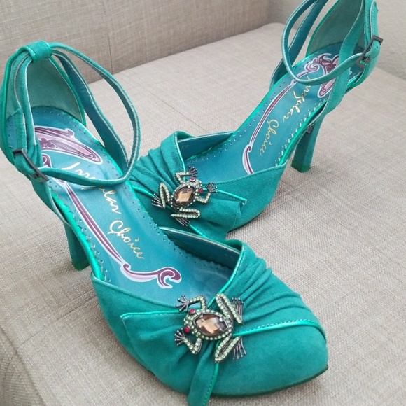 irregular choice frog shoes
